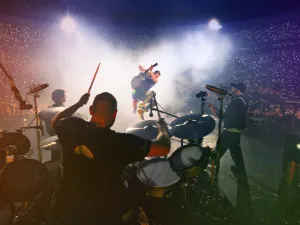 DHL Teams up with Coldplay to Make their Tour as Sustainable as Possible
