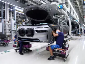 Electrifying Luxury: Production Launch of the New BMW 7 Series in Dingolfing   