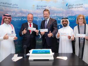 الخطوط السعودية تُدشن أولى وجهاتها المباشرة بين الرياض وزيورخ