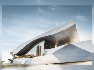 Profitable first half-year – BMW Group stays on course in difficult environment