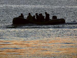 قارب مهاجرين