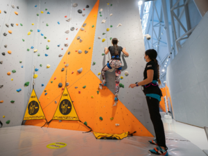 Fun-packed ladies-only events await guests at CLYMB™ Abu Dhabi and Yas Waterworld Abu Dhabi