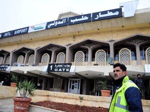  مطار حلب الدولي الذي تعرض لغارات اسرائيلية يوم الاربعاء الماضي 