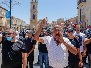 Jaffa Palestinians in Israel protest the demolition of an Arab cemetery 