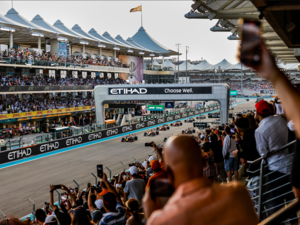 Grandstands Officially Sold Out in Record-breaking Time for Unmissable #Abudhabigp 2022