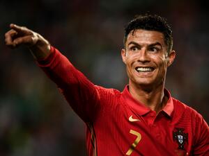 Portugal's forward Cristiano Ronaldo gestures during the UEFA Nations League, league A group2 football match between Portugal and Switzerland at the Jose Alvalade stadium in Lisbon on June 5, 2022. (Photo by PATRICIA DE MELO MOREIRA / AFP)