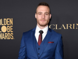 Kerem Bürsin is Covered in Blood in Latest Pic