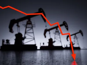 Oil Prices Fall As Demand Fears Rise