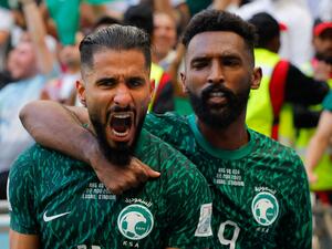 السعودية تسعى لتحقيق الفوز اليوم على بولندا (المصدر: أ ف ب)