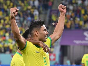 Brazil's midfielder #05 Casemiro celebrates after he scored his team's first goal during the Qatar 2022 World Cup Group G football match between Brazil and Switzerland at Stadium 974 in Doha on November 28, 2022. (Photo by NELSON ALMEIDA / AFP)