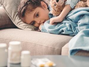لماذا تصيب الأمراض التنفسية طفلك أكثر من غيره؟