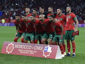 Morocco's players pose for a photograph prior the international friendly football match between Chile and Morocco at the Cornella-El Prat stadium in Cornella de Llobregat on September 23, 2022. (Photo by Josep LAGO / AFP)
