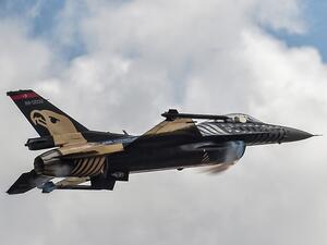 غارات تركية تستهدف مواقع القوات الكردية شمال سوريا (أ ف ب)