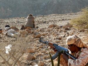 مقتل العديد من عناصر الجيش اليمني وقوات الامن في هجمات لتنظيم القاعدة في "أبين"