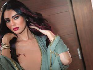 مريم حسين