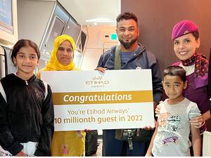Etihad Airways Celebrates Flying  10 Millionth Passenger in 2022