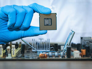 Toshiba power semiconductor plant