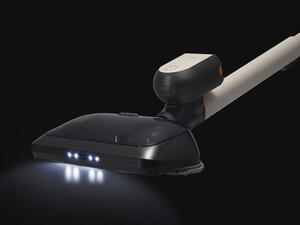 إل جي تعرض حل التنظيف متنوع الاستخدامات CORDZERO A9 KOMPRESSOR مع ممسحة تعمل بالبخار