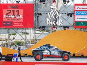 Team Audi Sport with good individual results and a few setbacks at Dakar Rally