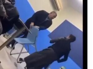 ادارة تعليم حفر الباطن فصلت المدرس المعتدي