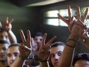 Palestinian prisoners held in administrative detention 