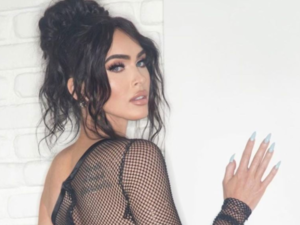 Megan Fox suffers concussion and breaks wrist