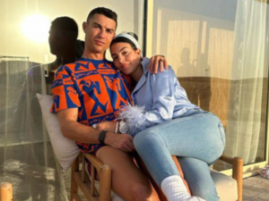  Ronaldo celebrates birthday the Riyadh way