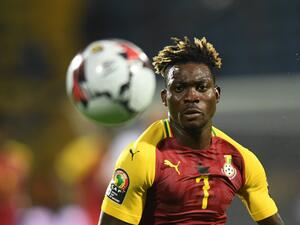 Ghana's midfielder Christian Atsu chases down the ball during the 2019 Africa Cup of Nations (CAN) football match between Ghana and Benin at the Ismailia Stadium on June 25 , 2019. / AFP / OZAN KOSE
