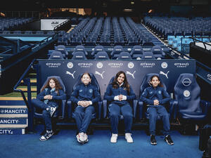 Manchester city players and Etihad airways make dreams come true for young female players