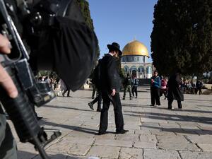 باحات المسجد الأقصى
