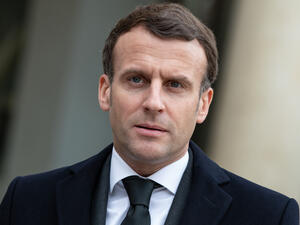 Macron ratifies decree reforming retirement system