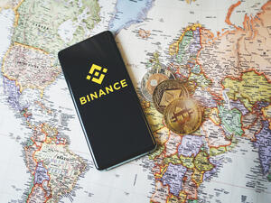 Crypto news recap: Binance faces regulatory scrutiny in the US, Dubai