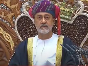 سلطان عمان الى إيران الأحد لبحث تعزيز التعاون بين البلدين