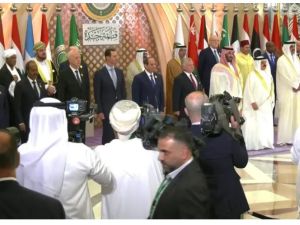 انطلاق أعمال القمة العربية الـ32 في جدة