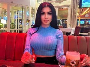  الممثلة الاباحية العراقية ميرا نوري Mira nouri