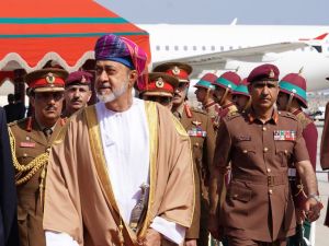 سلطان عمان هيثم بن طارق