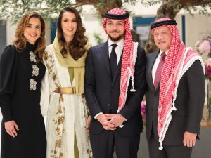 قبل الزفاف الملكي..إطلالات الآنسة رجوة في المناسبت الرسمية والحفلات