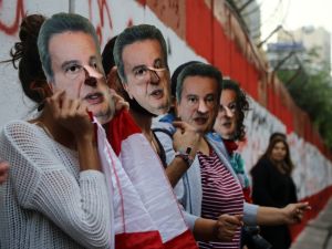 مذكرة توقيف دولية بحق رياض سلامة