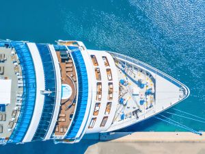cruise ship
