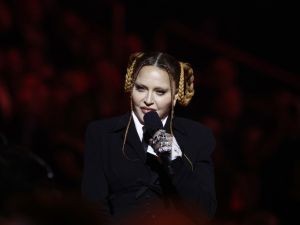 Madonna rushed to the ICU