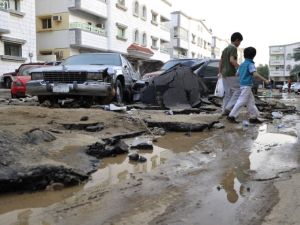 مخاوف في السعودية من الإعصار "بيبارجوي" 