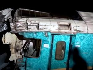 حادث اصطدام قطارات في ولاية أوديشا شرق الهند