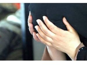 ذبح سيدة لطفلها البالغ من العمر 5 سنوات وطهي جثته وأكلها