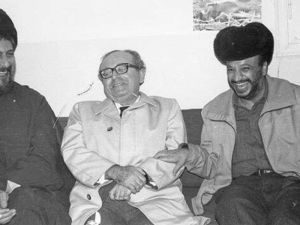 الرئيس الفلسطيني الراحل ياسر عرفات والإمام موسى الصدر