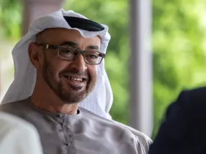 بن زايد يجتمع مع بوتين في سان بطرسبرج الجمعة