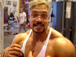  لاعب كمال الأجسام جو ليندنر - joesthetics