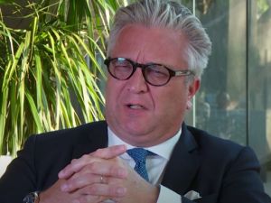 ليبيا تقاضي اميرا بلجيكيا بتهم الاحتيال والابتزاز