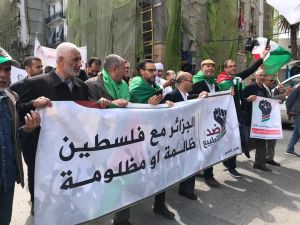 الشعب الجزائري يظهر رفضًا قاطعًا لأي تطبيع مع الاحتلال الإسرائيلي