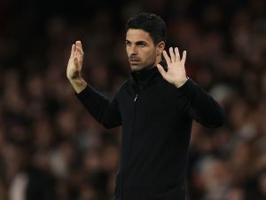 Arsenal's Spanish manager Mikel Arteta gestures on the touchline during the UEFA Europa League Group A football match between Arsenal and PSV Eindhoven at The Arsenal Stadium in London, on October 20, 2022. (Photo by ADRIAN DENNIS / AFP)