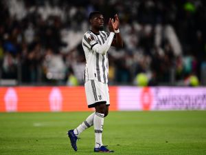 Juventus' French midfielder Paul Pogba acknowledges the public at the end of the UEFA Europa League semi-final first leg football match between Juventus and Sevilla on May 11, 2023 at the Juventus stadium in Turin. (Photo by Marco BERTORELLO / AFP)